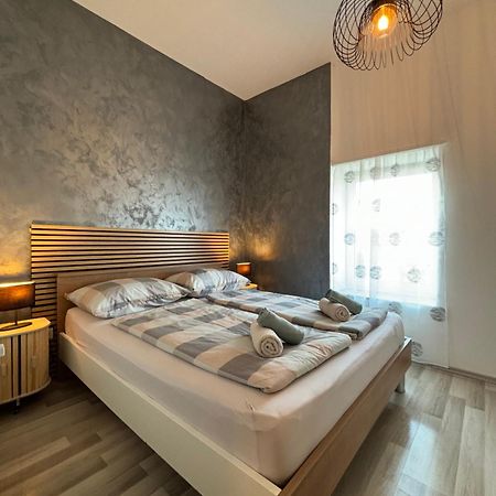 Albert Apartments Zagreb Airport Велика-Горица Экстерьер фото