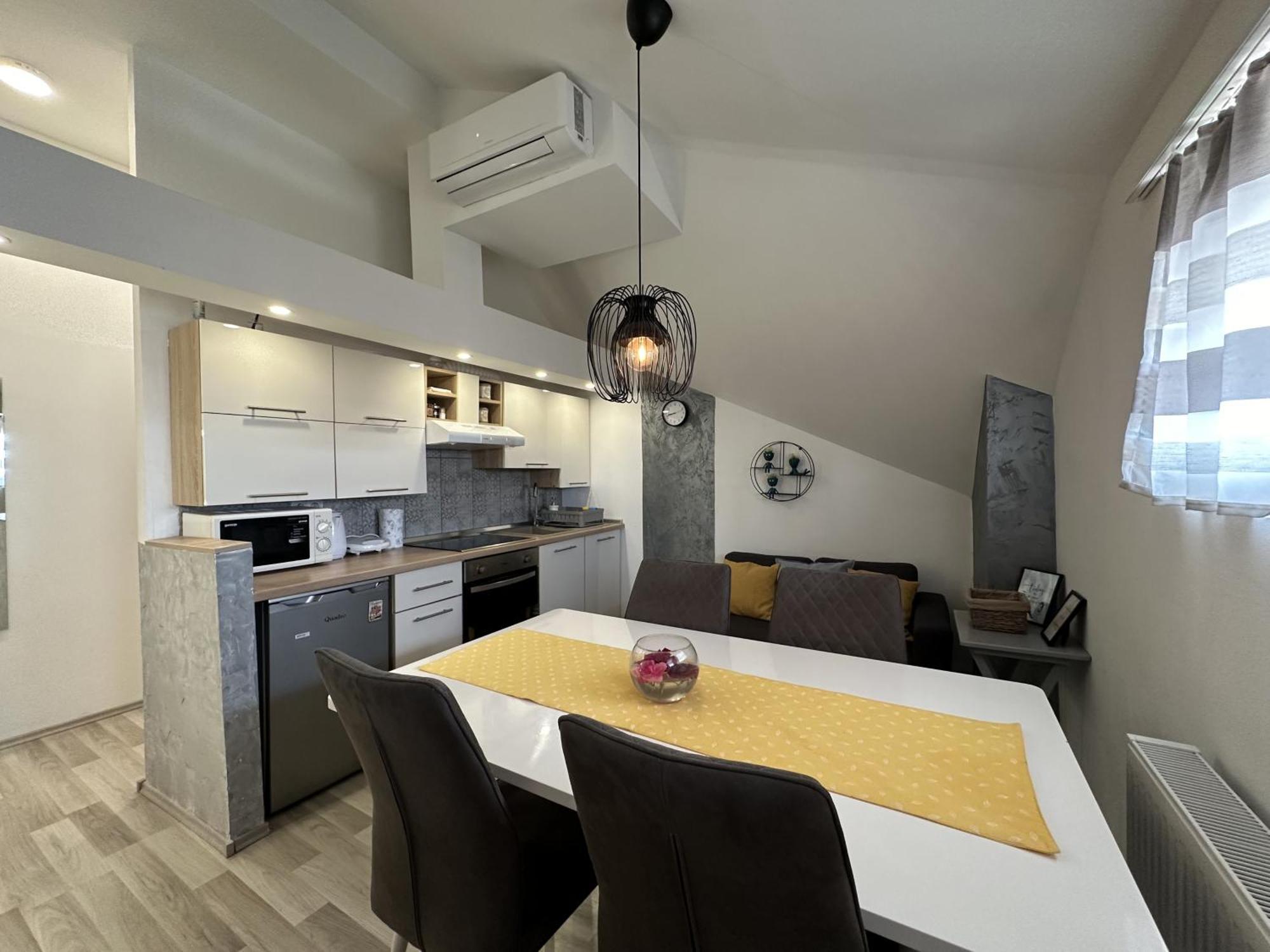 Albert Apartments Zagreb Airport Велика-Горица Экстерьер фото