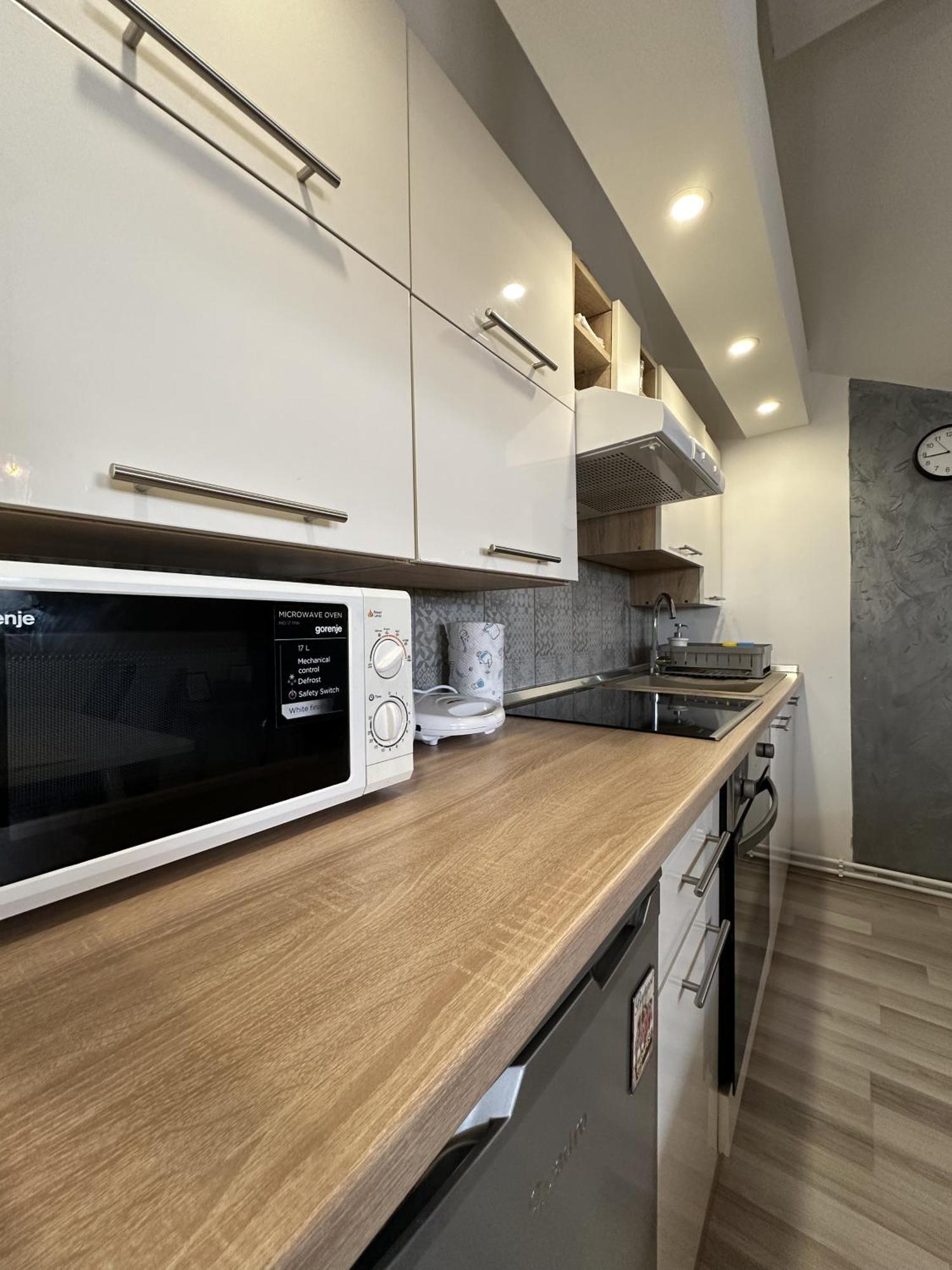 Albert Apartments Zagreb Airport Велика-Горица Экстерьер фото