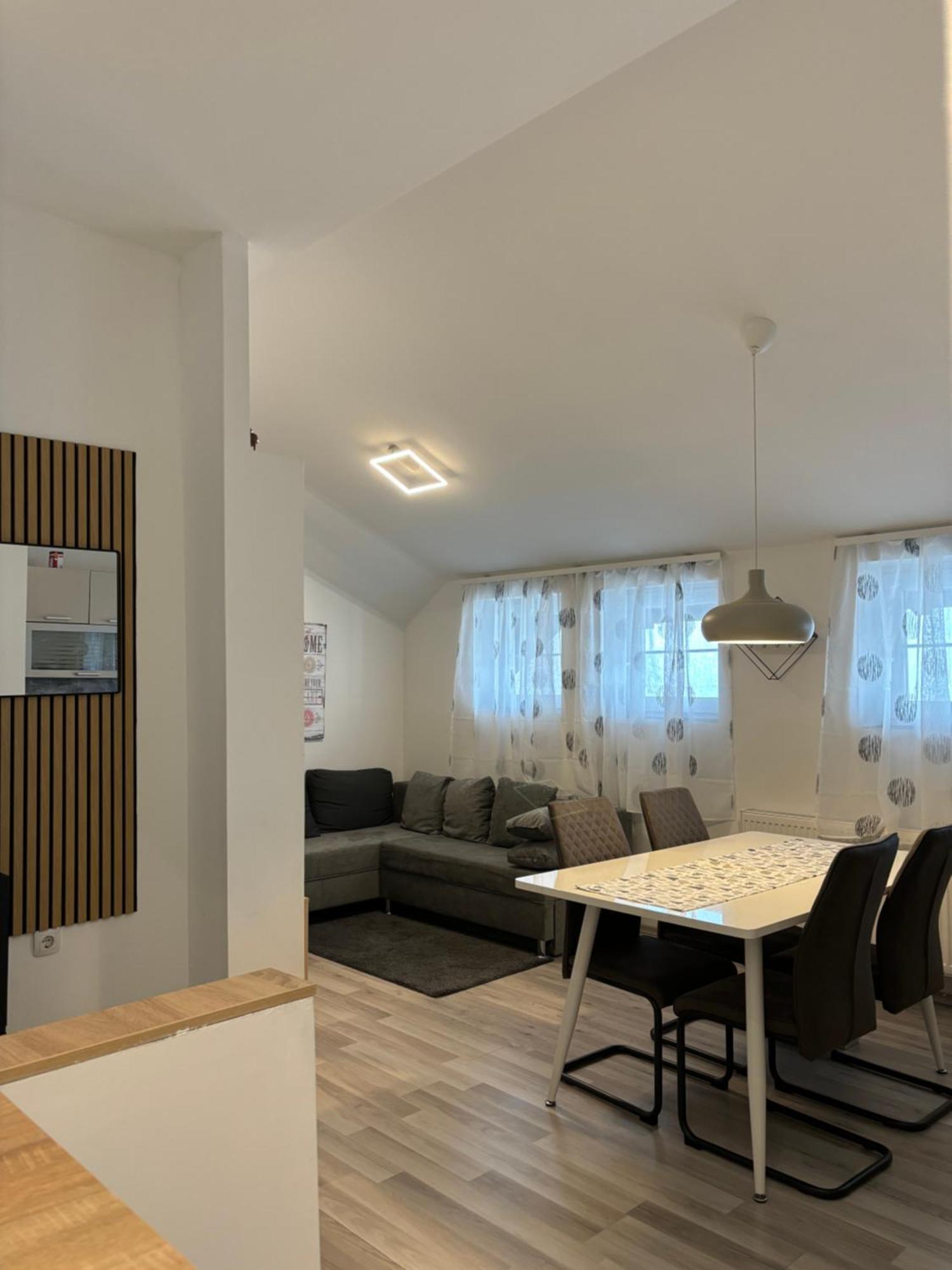 Albert Apartments Zagreb Airport Велика-Горица Экстерьер фото