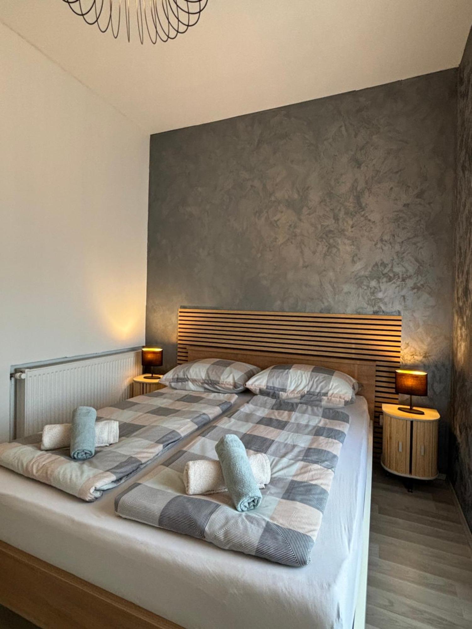 Albert Apartments Zagreb Airport Велика-Горица Экстерьер фото