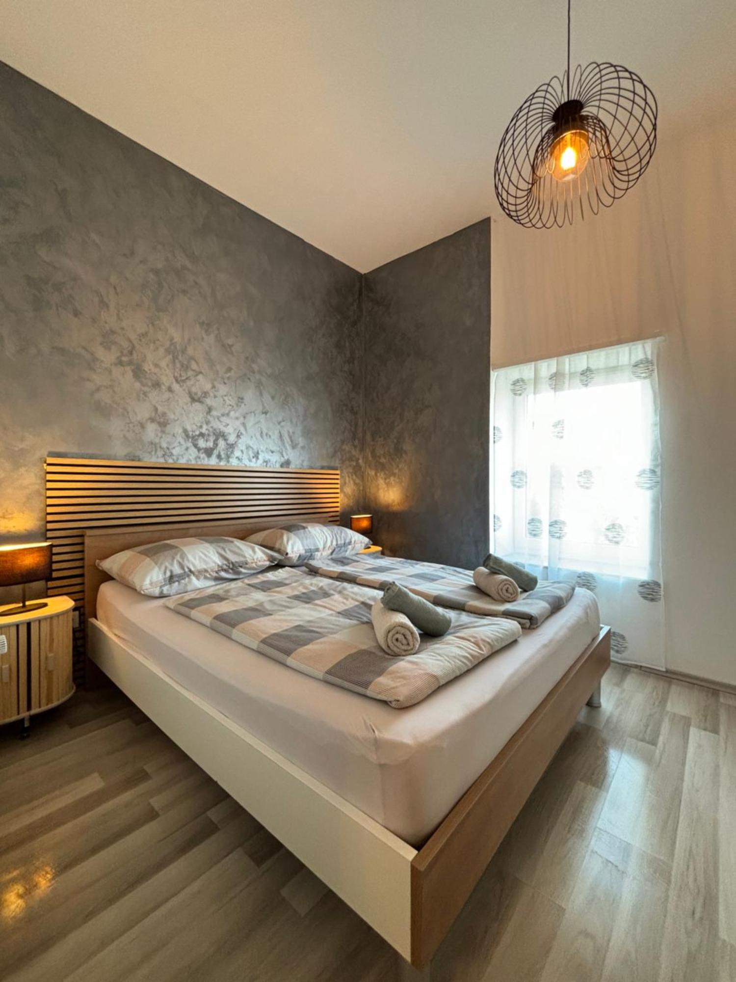 Albert Apartments Zagreb Airport Велика-Горица Экстерьер фото